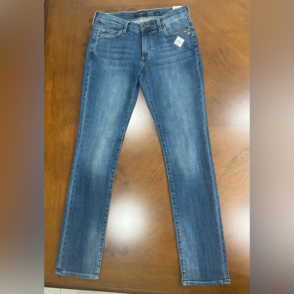 Lucky Brand Straight leg jeans